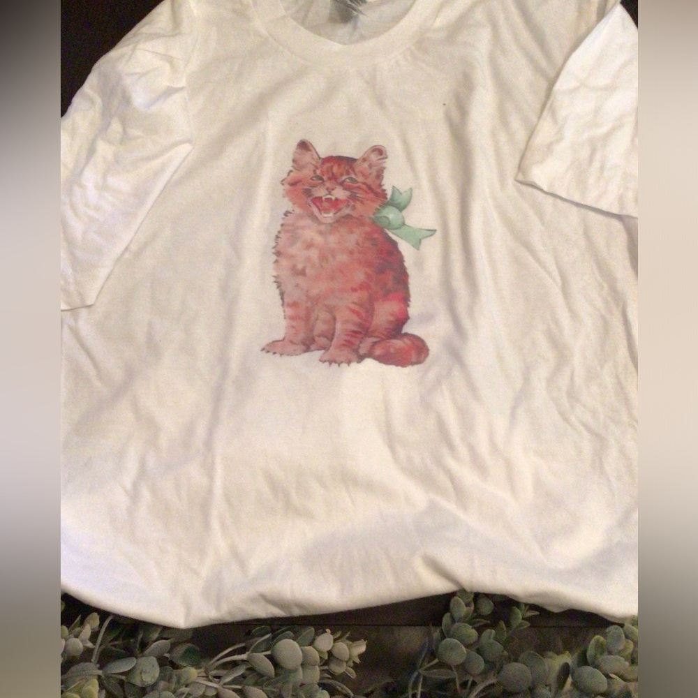 NEW! vampire Kitty tee